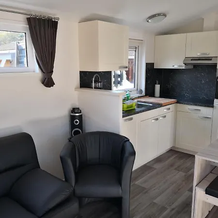 Malefi 1 Am Guelser Moselbogen Chalet Koblenz (Rhineland-Palatinate)