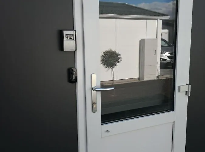 Chalet Malefi 1 Am Gülser Moselbogen