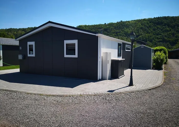 Malefi 1 Am Guelser Moselbogen Кобленц