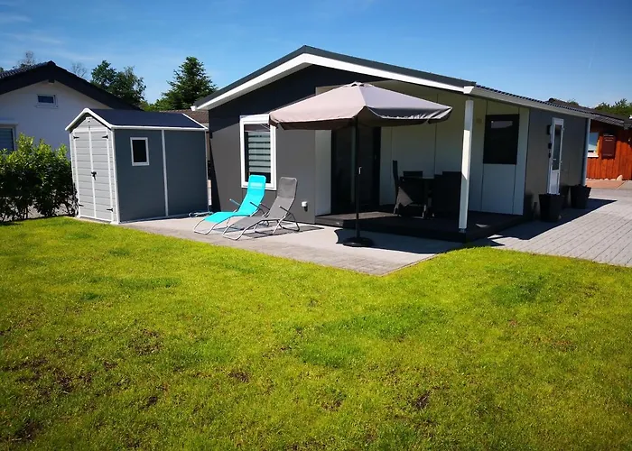 Malefi 1 Am Gülser Moselbogen * Koblenz (Rhineland-Palatinate)